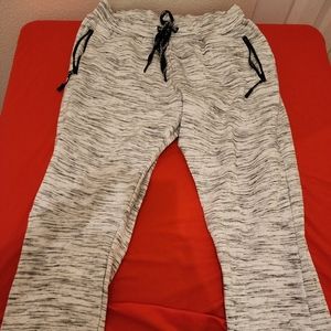 $60 Alexander Julian